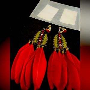 Feather Clip on Earrings… Teens/woman Jewelry